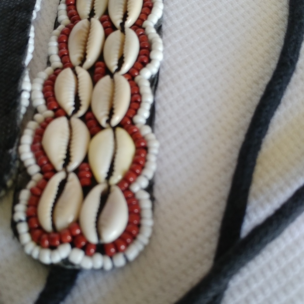 Shell Belt Stretch - Picture 2 of 4